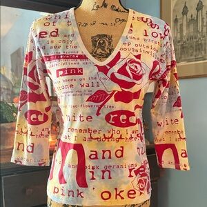 Glima Y2K Colorful Text Collage Floral Print Graphic V-Neck Women's Top NWOT